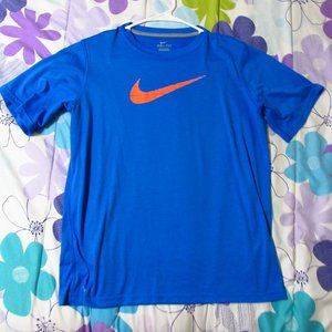 boy nike swoosh tee